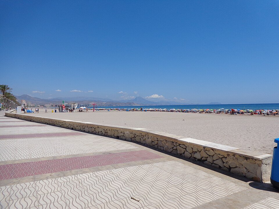 Cerrajero en El Campello — Servicio Urgente 24 Horas